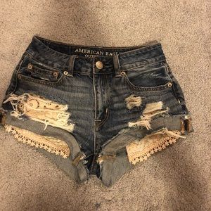 American eagle Festival High Waisted Shorts